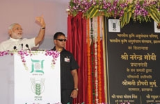 PM lays stone for second IARI after Pusa