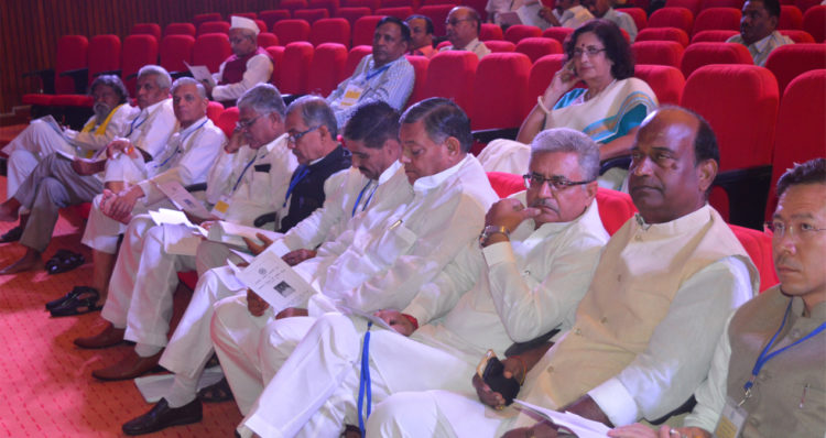 Vaikunth Mehta Lecture: Prabhu assures of Modi’s support