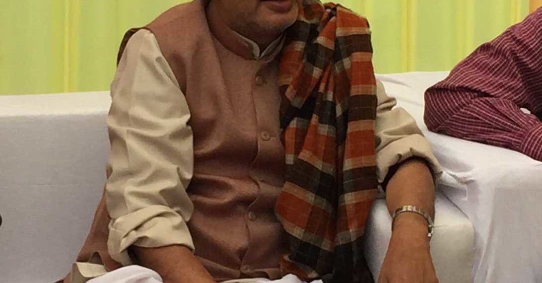 Singh invites friends and families on Makar Sankranti