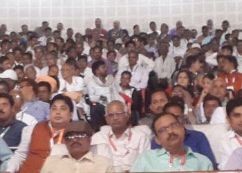 Co-op mega show: Sunil takes Patna by storm