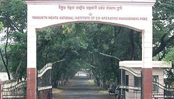 Vamnicom: Professor seeks court intervention