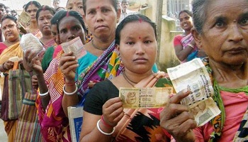 Cash crunch : Awasthi tries to sooth frayed tempers