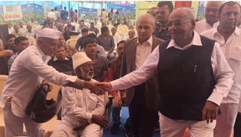 Farmers’ connect: Awasthi in Junagarh