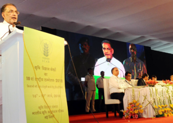 Mela leads to fruitful exchange between farmers and scientists: Singh