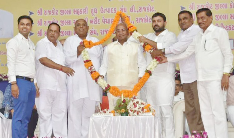 IFFCO MD felicitated in Gujarat