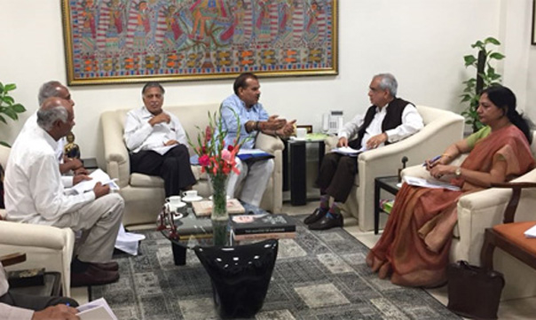Cooperators hold brain-storming session with Niti Ayog Chief
