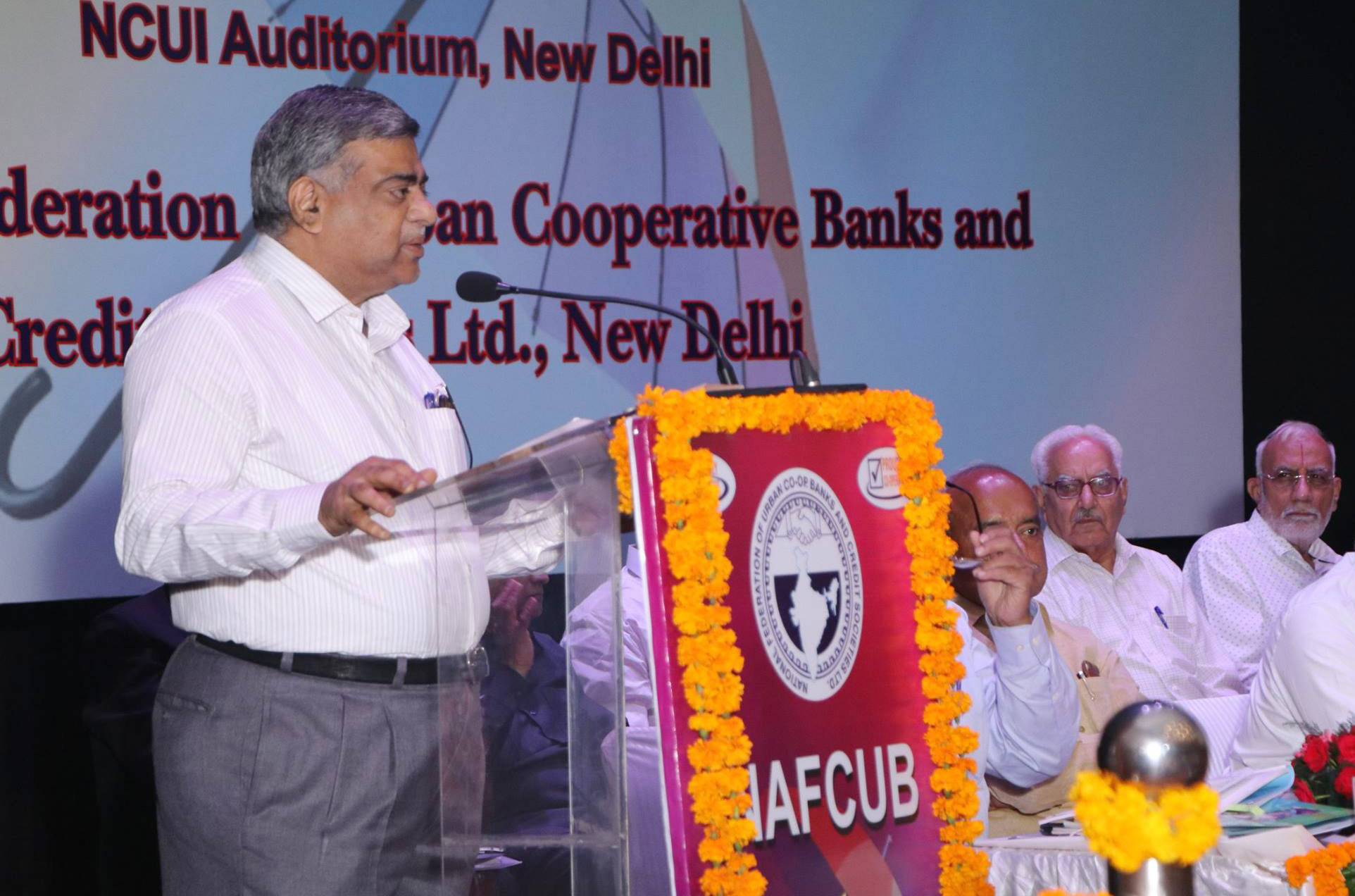 Govt favours clubs more than co-ops: Suresh, NCB Bangalore