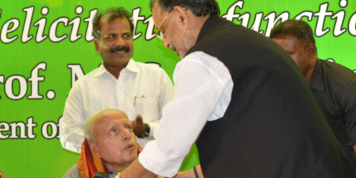 Thank you session! Singh felicitates Swaminathan
