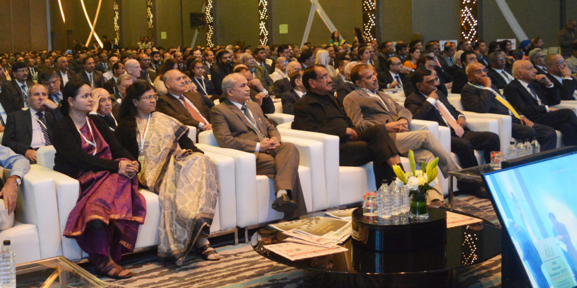 Gowda promises to solve problems facing fertilizer industry