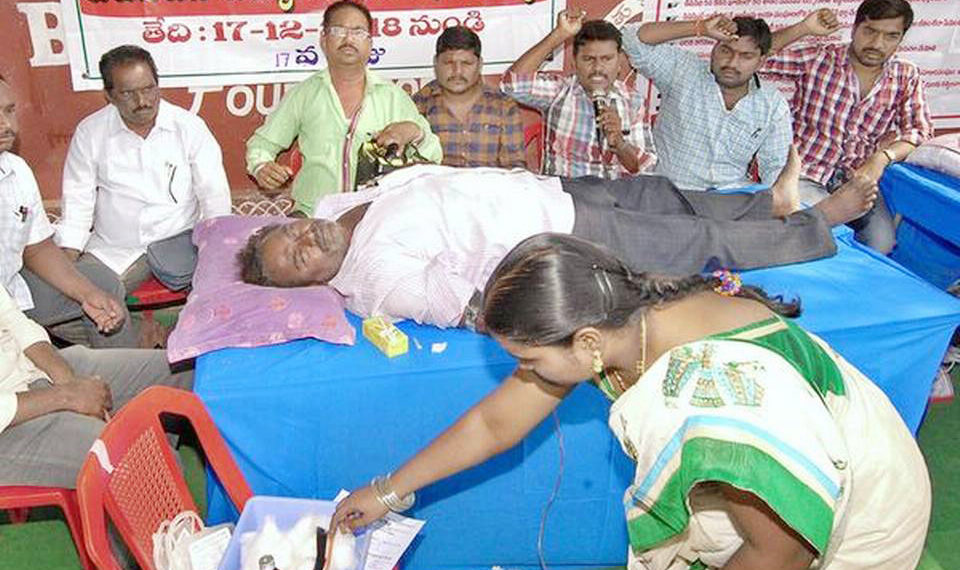 AP: Co-op employees protest uniquely!