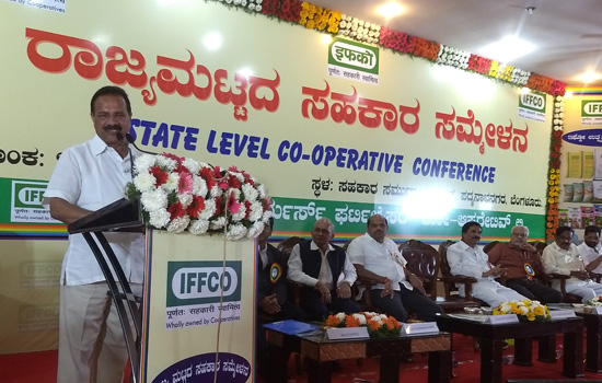 Gowda lauds IFFCO for giving 20% dividend to farmers year after year