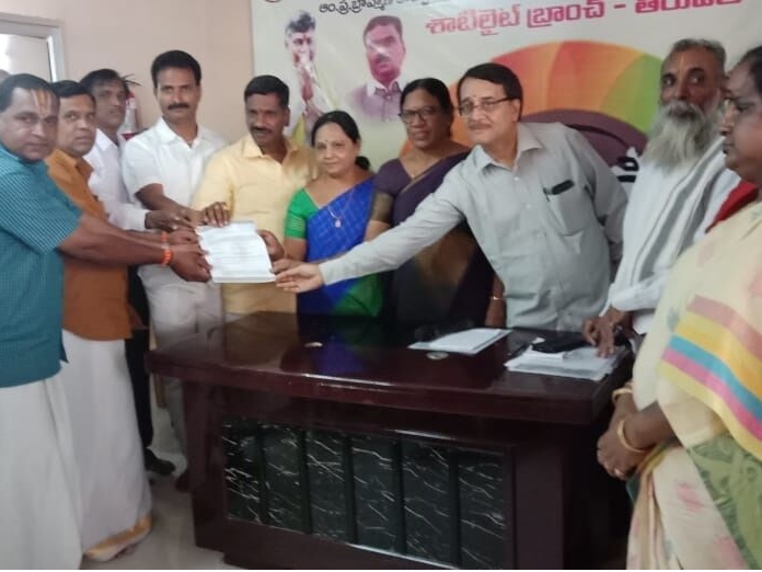 Brahmin Co-op Credit Society saves poor from money-lenders