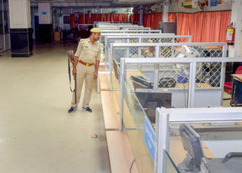 Nagpur DCCB employees on war path