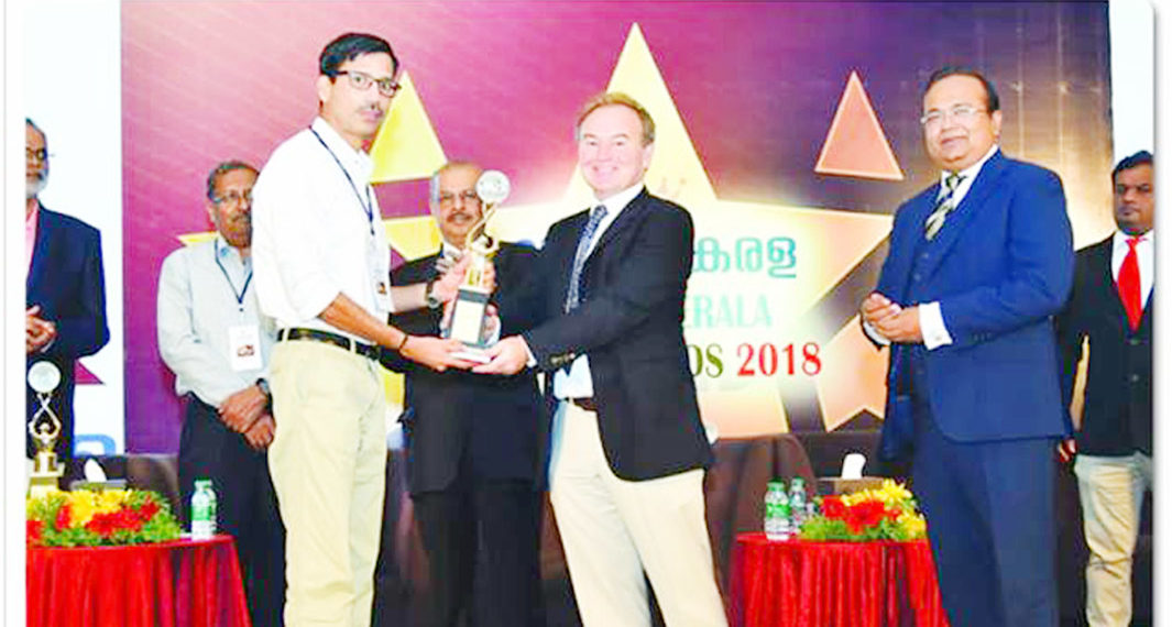 ULCCS bags “Skill Promoting Brand of Kerala” award