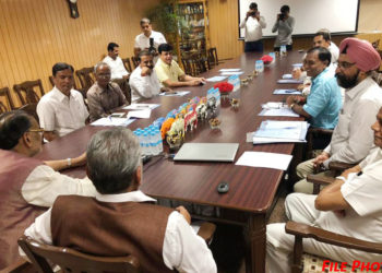 Beating odds: Amul turnover crosses Rs 33,000 crore mark