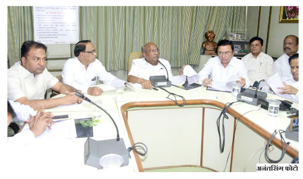 Kaijs Bank grows unabated despite adverse conditions