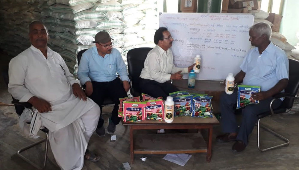 Away from limelight, IFFCO busy coaching farmers