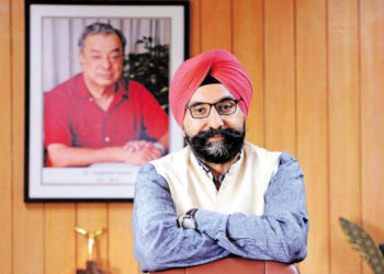 Sodhi sees bright future for Amul; hopes to clock 20% growth