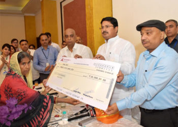 BISCOMAUN sets a precedent, gives Rs 25 lac to widow