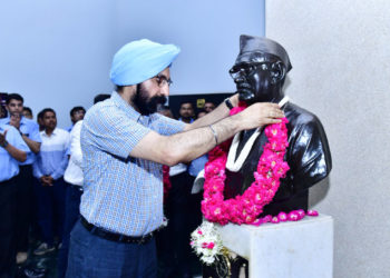 Sodhi pays tribute to Tribhuvandas Patel