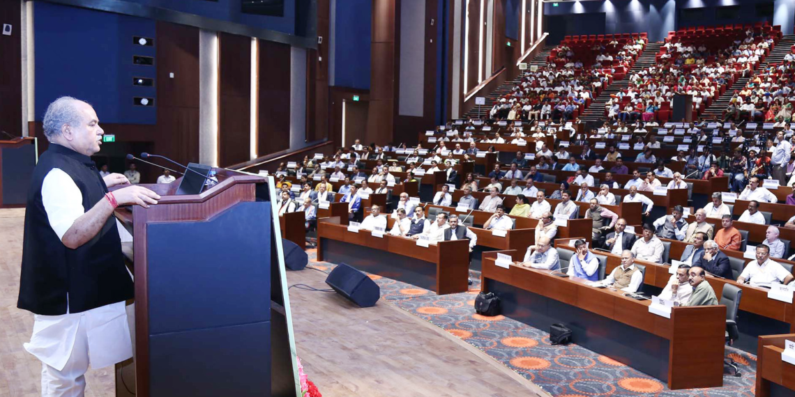 Tomar exhorts farmers to make India a 5 trillion economy