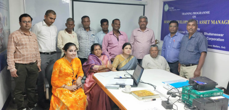 Nurturing Primary Co-ops: LINAC, Bhubaneswar launches training prog