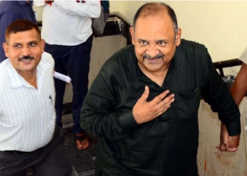 Devil and Deep Blue Sea: Adarsh Credit employees are worried!