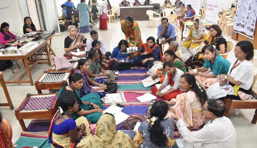 SEWA organizes a scintillating workshop on women co-ops