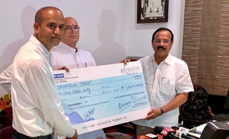 Gowda uses IFFCO’s cheque for school construction