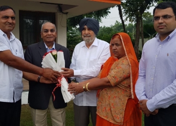 Farmers begin using Nano fertilizers with encouraging results