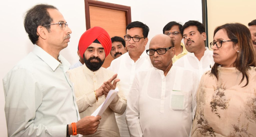 PMC victims look up to Uddhav; ropes in Congress support