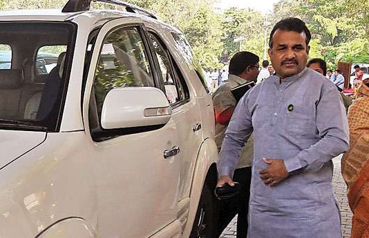 Maha: Vetaran co-operator Patil takes over as Minister