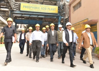 Fertilizer Secretary visits IFFCO’s Paradeep Unit