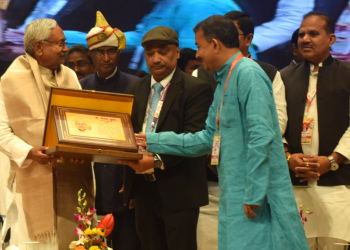 Bihar Co-op Conference: CM promises no-discrimination on political grounds