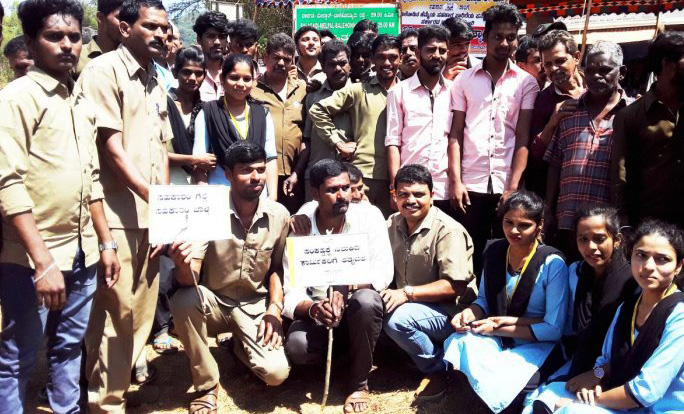 TN: Strike by employees of transport co-op continues