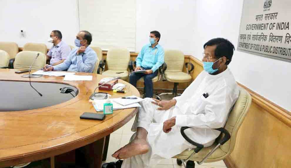 Delay in distribution: Paswan upset with Nafed MD; Board also unhappy