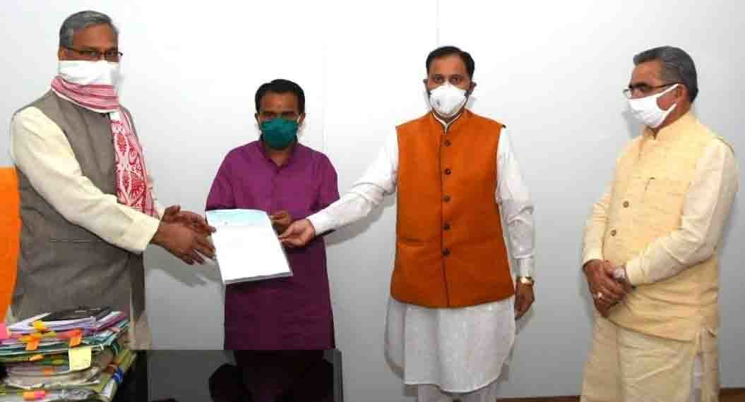 Uttarakhand State Co-op Union donates Rs 11 lakh