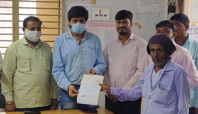 Sanghani sets up Revolving Fund to help farmers