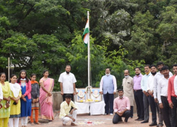 Reddy of Souharda Co-ops hoists Tricolour