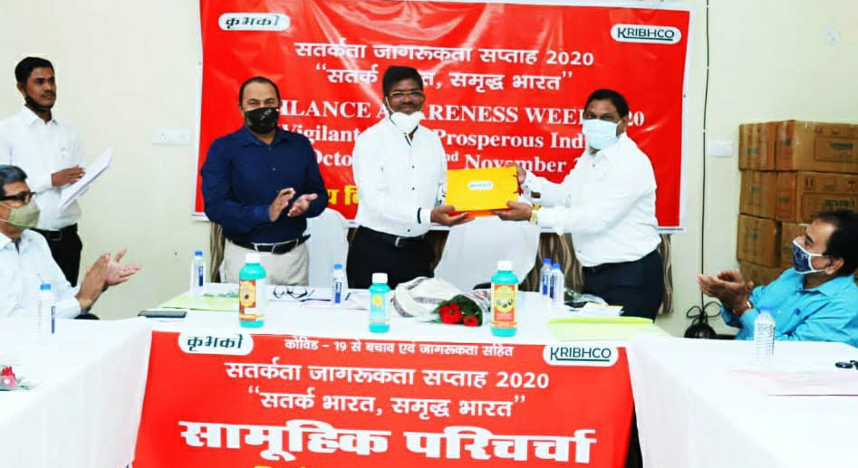 Joining forces with PM, Co-ops vow to weed out corruption