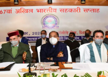 Himachal CM for emulation of co-op model of Gujarat