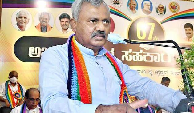 Ministers against co-op banks parking money elsewhere