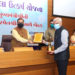 Helping Women: CM felicitates Mehta, Ajay Patel and Kantibhai