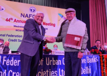 Mehta felicitates Mudit Verma on his victory to NCUI