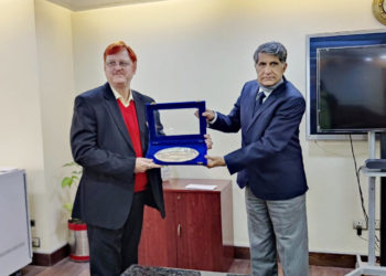 Kribhco media Head Singh retires; MD lauds his contributions