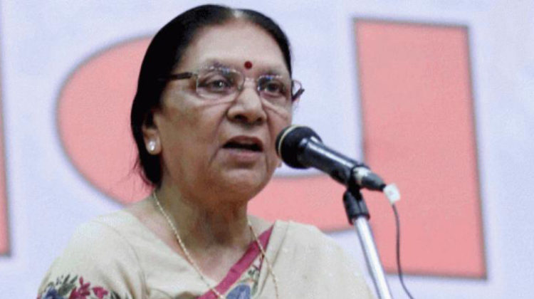 Anandiben lauds state govt for supporting co-ops