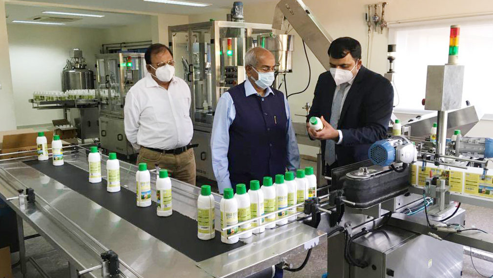 Awasthi braves Covid risk, reviews progress of Nano Production