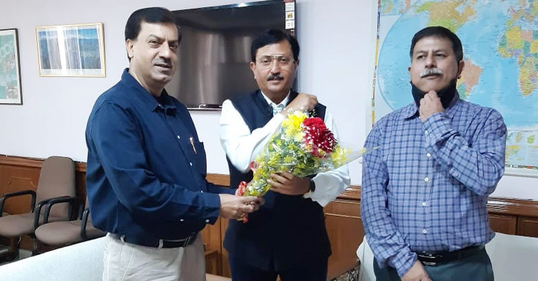 Mahajan joins as CE without DoPT approval; NCUI service rules to prevail