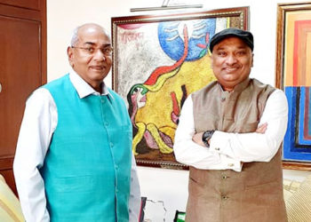 IFFCO breaks past records: Sunil meets MD; calls him a magician