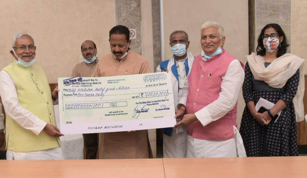 Impressed with co-op banks, Nitish plans parking state fund in them